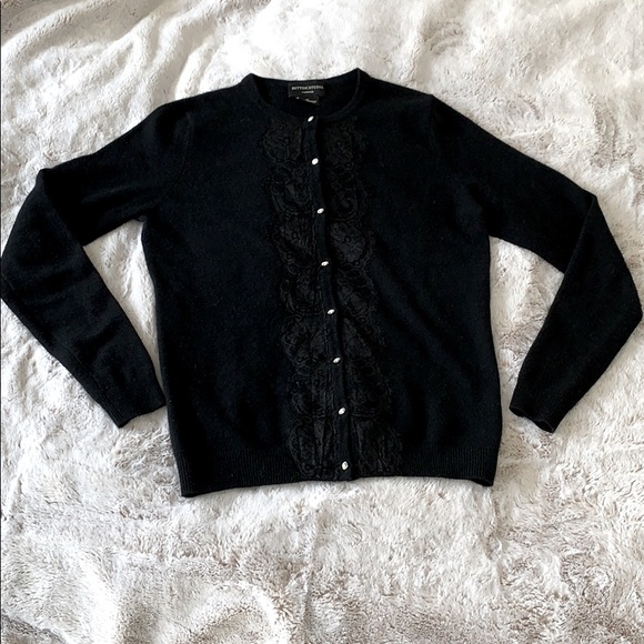 Lace trim cashmere sweater cardigan - Picture 6 of 9